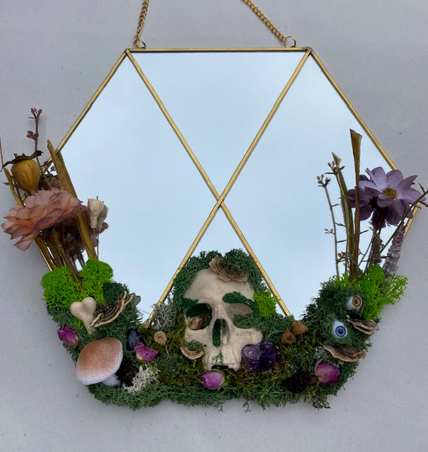 Enchanted Fairy Moss Mirror Workshop - Thursday, 22nd May | 6:00 PM – 9:00 PM